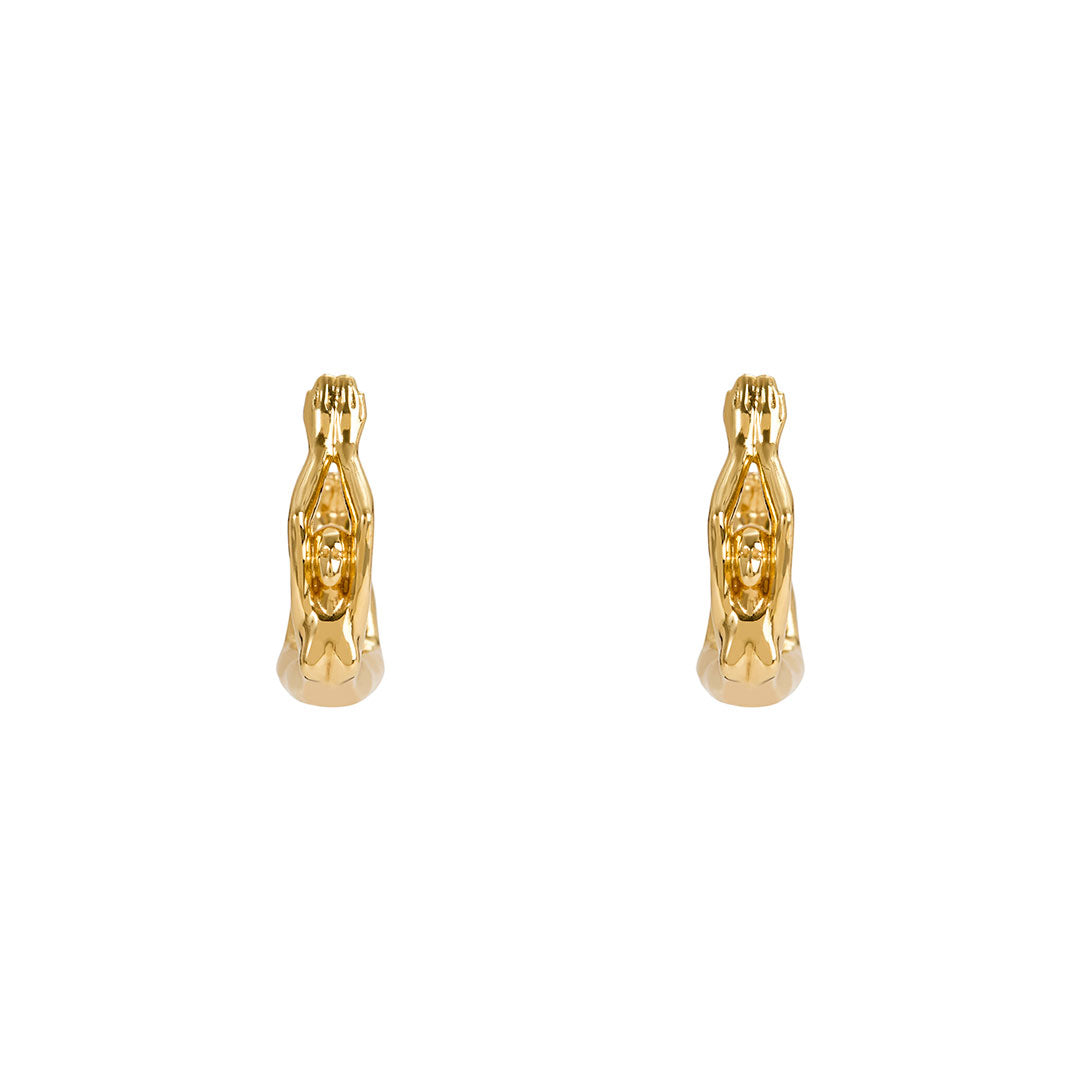 Paola Vilas 18k gold earring of female bodies