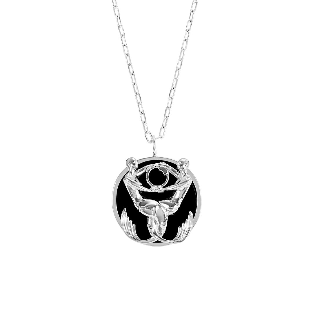 Pisces sign necklace in sterling silver