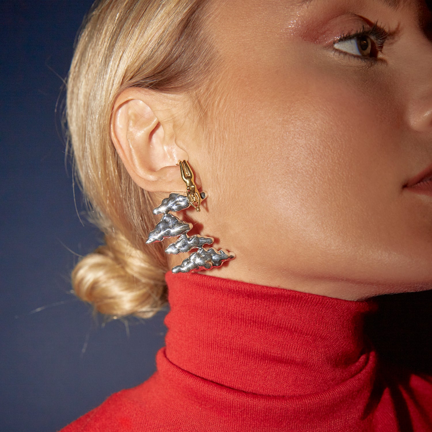 Paola Vilas, earrings, clouds, feminine, body, art, gold, sterling silver
