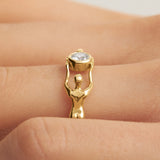 Sonho Diamond Ring in 18k Gold