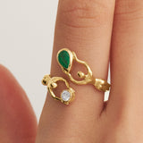 Nós Emerald and Diamond Ring in 18k Gold