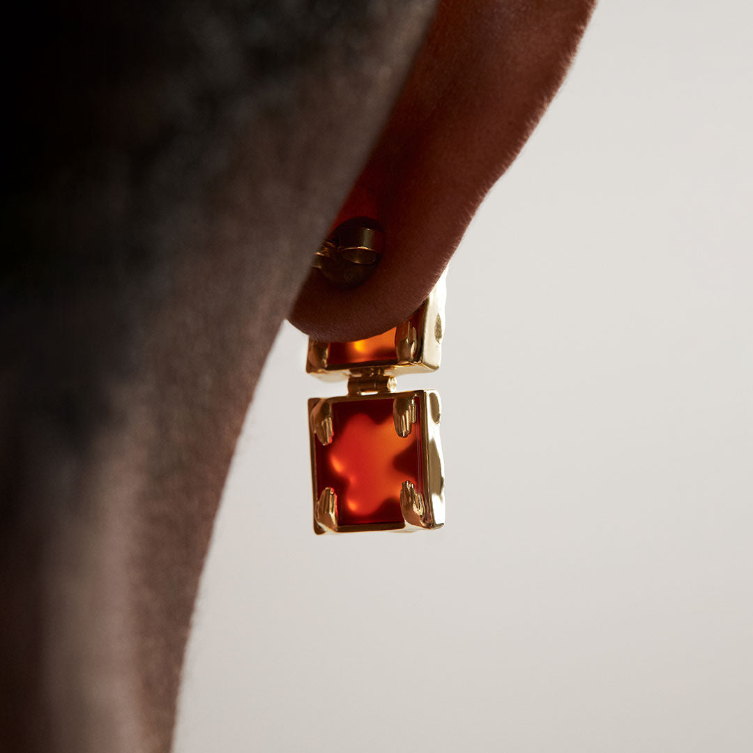 PAOLA-VILAS-EARRINGS-GOLD-18K-JEWELRY-BODIES-WOMEN