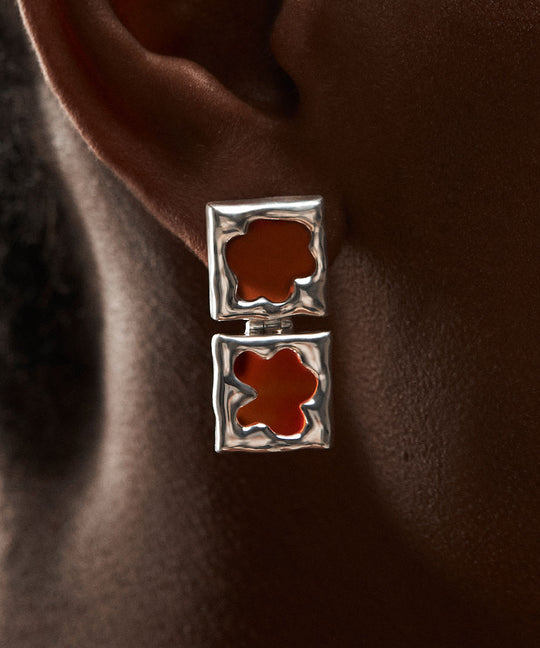PAOLA-VILAS-EARRINGS-JEWELRY-GOLD-PLATED-18K-FEMALE-BODIES-SILVER