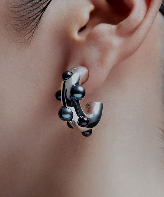 Cosmo Black Pearl Hoop Earring