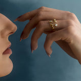 Nós Diamond Ring in 18k Gold